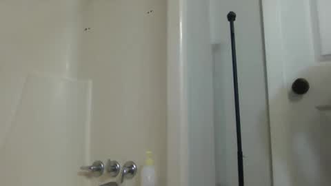 Snapshot of tattoo3333 chatting on 12.28.24 tattoo3333 online show from 12.28.24