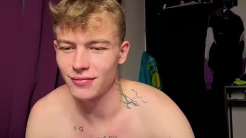 Alex but u can call me Theo online show from 09.27.25