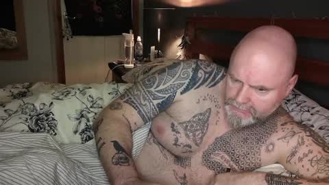 Tattooeddilf 01 online show from 12.08.24