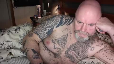 Tattooeddilf 01 online show from 01.09.25