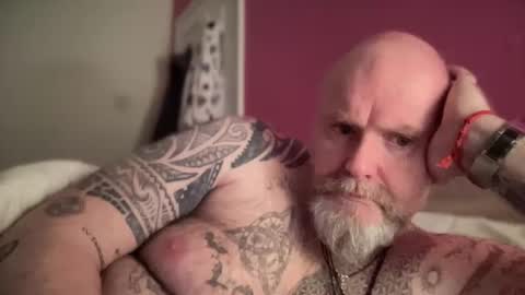 Tattooeddilf 01 online show from 01.16.25