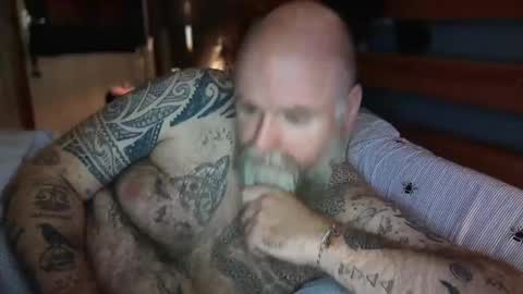 Tattooeddilf 01 online show from 09.11.25
