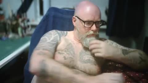 Tattooeddilf 01 online show from 09.29.25