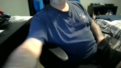 Snapshot of tattslovestattas1 chatting on 10.22.25 tattslovestattas1 online show from 10.22.25