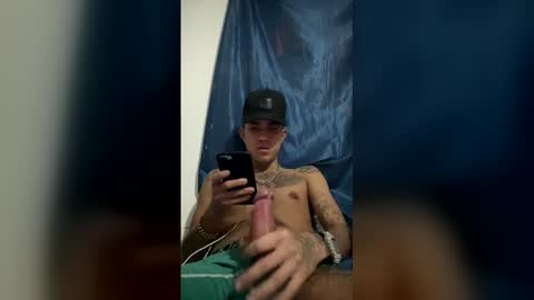 Snapshot of tatuajes777_7777 chatting on 02.28.26 tatuajes777_7777 online show from 02.28.26