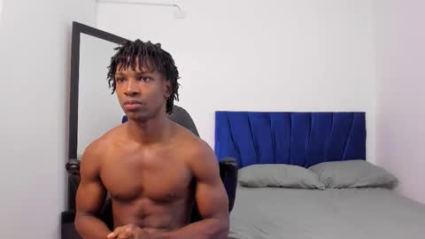 tau_montes online show from 10.05.25