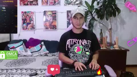 Snapshot of tayler_v2 chatting on 02.19.25 TAYLER online show from 02.19.25