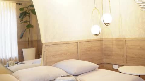 Teylor  Kim online show from 09.28.25