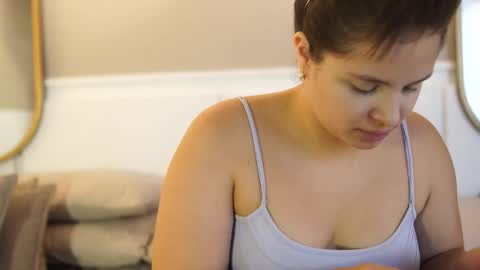 Teylor  Kim online show from 10.07.25