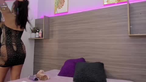 Snapshot of taylor_colores chatting on 09.20.25 taylor_colores online show from 09.20.25