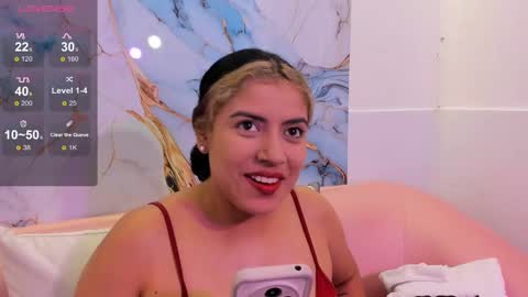 Snapshot of taylor_cupper_ chatting on 10.08.25 taylor_cupper_ online show from 10.08.25