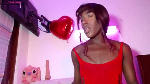 taylor hot online show from 10.11.25