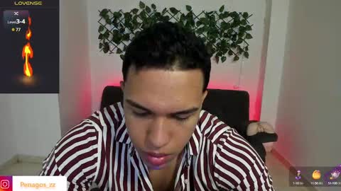 Snapshot of taylor_johnn chatting on 12.08.24 Penagos zz    online show from 12.08.24