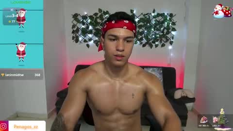 Snapshot of taylor_johnn chatting on 12.17.24 Penagos zz    online show from 12.17.24