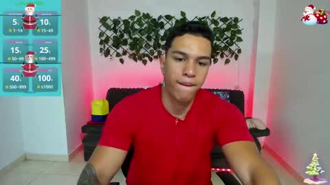 Snapshot of taylor_johnn chatting on 12.25.24 Penagos zz    online show from 12.25.24