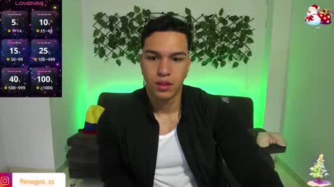 Snapshot of taylor_johnn chatting on 12.30.24 Penagos zz    online show from 12.30.24