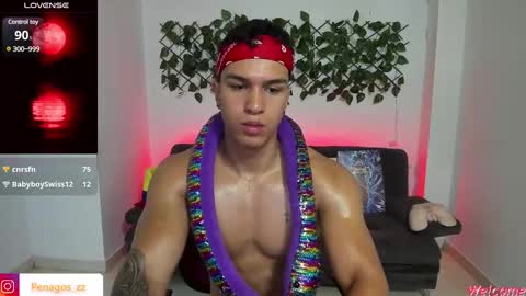 Snapshot of taylor_johnn chatting on 01.07.25 Penagos zz    online show from 01.07.25