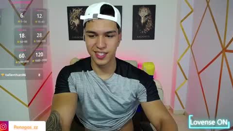 Snapshot of taylor_johnn chatting on 01.21.25 Penagos zz    online show from 01.21.25