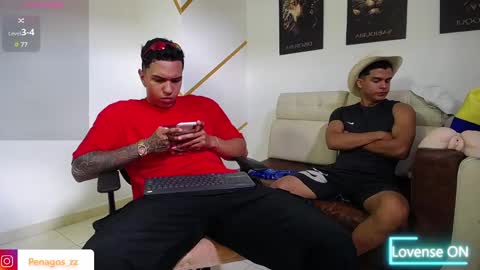 Snapshot of taylor_johnn chatting on 01.28.25 Penagos zz    online show from 01.28.25