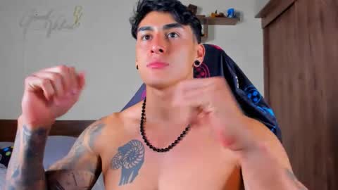 taylor_mclane1 online show from 11.16.25