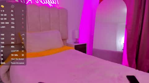 taylor rios online show from 09.16.25