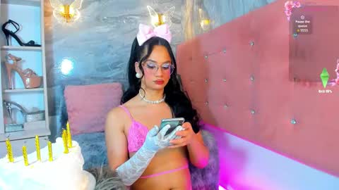 Taylor Sanz online show from 12.04.25