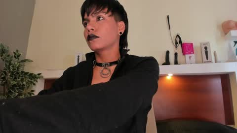 Taylor online show from 04.18.26