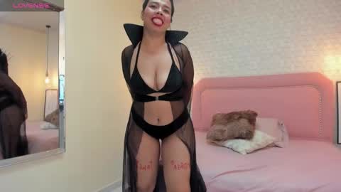 TAYLOR  online show from 11.01.25