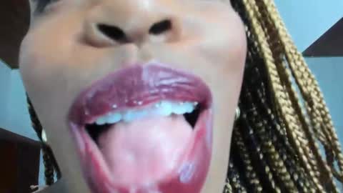 taylorslims online show from 03.11.25