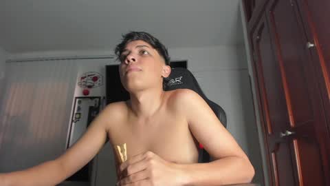 Snapshot of taylorsorf chatting on 01.13.25 taylorsorf online show from 01.13.25