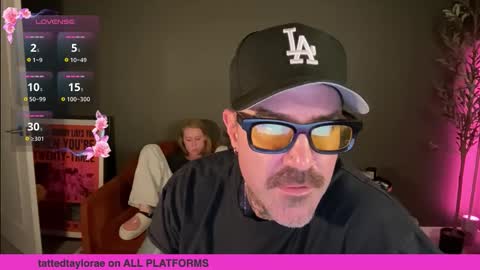 Snapshot of taylorxxxrae chatting on 02.25.26 Taylor Rae online show from 02.25.26