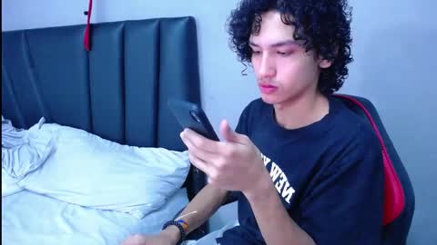 Tayron online show from 09.27.25