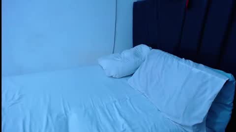 Tayron online show from 10.04.25