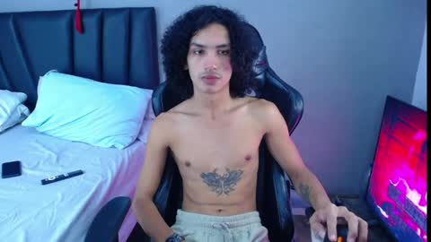 Tayron online show from 04.03.26