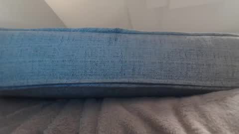 Snapshot of tbiz82 chatting on 10.04.25 Tbiz82 online show from 10.04.25