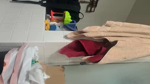 Luis online show from 10.21.25