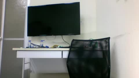 Snapshot of tcute0 chatting on 10.03.25 tcute0 online show from 10.03.25