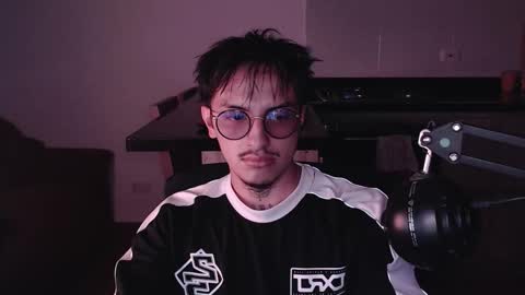 Snapshot of te0__0 chatting on 01.10.26 Teo independent model online show from 01.10.26