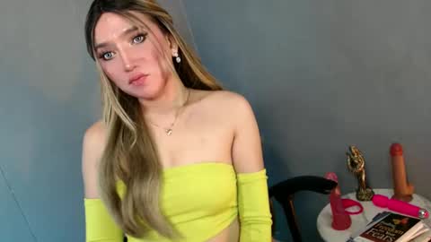 ellaine online show from 12.19.24