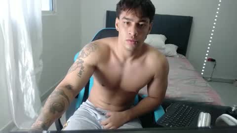 team23hot0 online show from 09.21.25