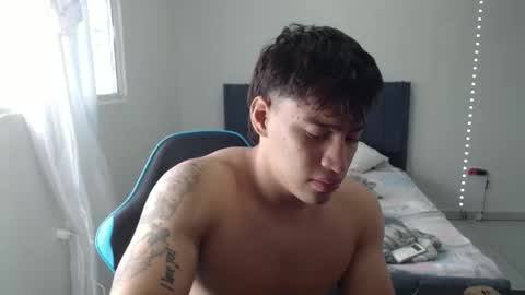 team23hot0 online show from 09.25.25