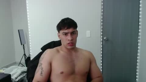 team23hot0 online show from 10.11.25