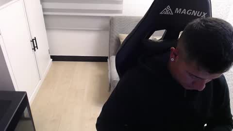 DYNAMITE DUO69 online show from 03.18.26