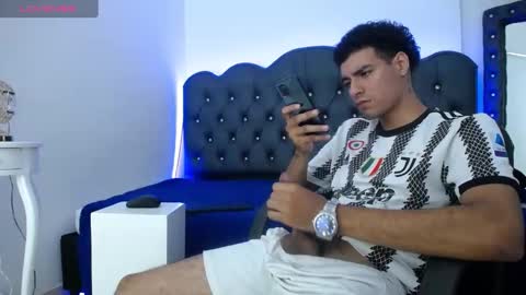 Snapshot of teamporn_18 chatting on 12.06.24 Danger online show from 12.06.24