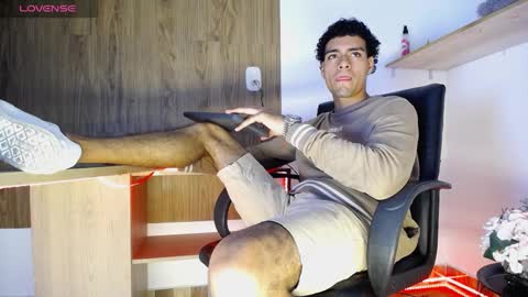 Snapshot of teamporn_18 chatting on 01.08.25 Danger online show from 01.08.25