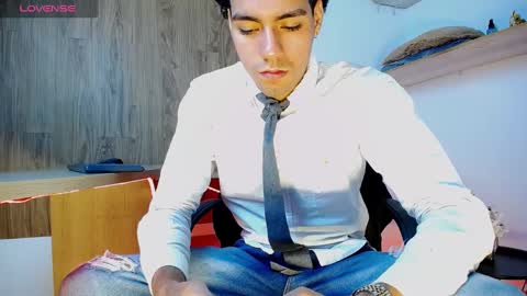 Snapshot of teamporn_18 chatting on 01.14.25 Danger online show from 01.14.25