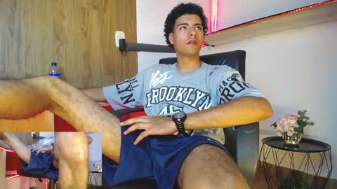 Snapshot of teamporn_18 chatting on 01.25.25 Danger online show from 01.25.25