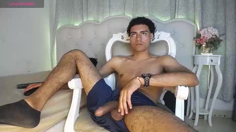 Snapshot of teamporn_18 chatting on 03.01.25 Danger online show from 03.01.25