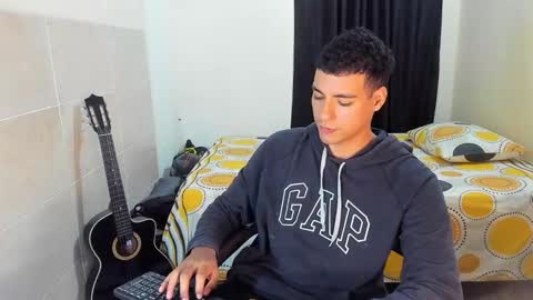 Snapshot of teamporn_18 chatting on 09.11.25 Danger online show from 09.11.25