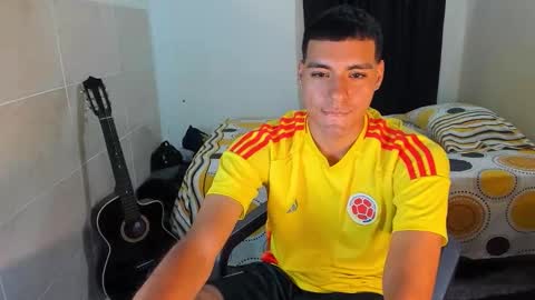 Snapshot of teamporn_18 chatting on 09.13.25 Danger online show from 09.13.25